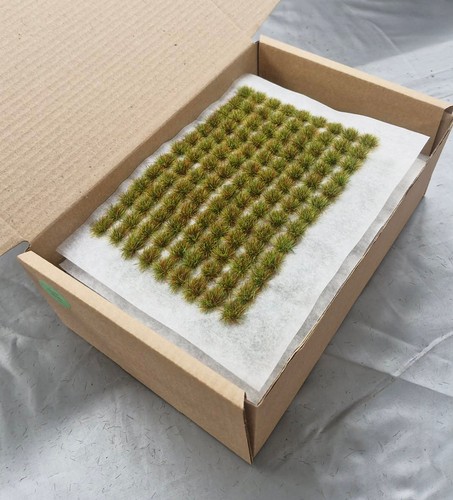 Trade box 6mm rough grass - box,