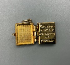 9CT GOLD BIBLE  CHARM PENDANT /9 375
