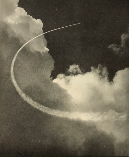 Study plane vapour trail - of,