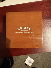 9 CT Gold Rotary Manual Wind