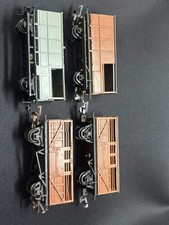 OO Gauge Cattle Wagons & Van