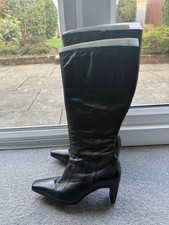 Evans Woman’s Knee-High