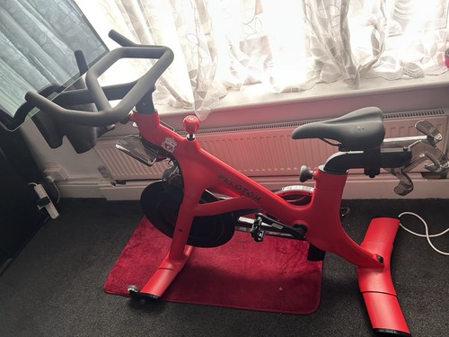 Liverpool branded peloton - fc,