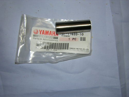 Yamaha tz500 82 gudgeon - yamaha,
