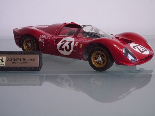 Diecast ferrari 330 p4 by - 1/18,