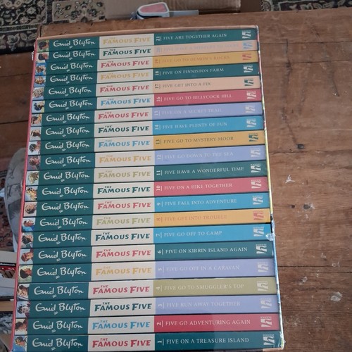 Famous five series - famous, 21