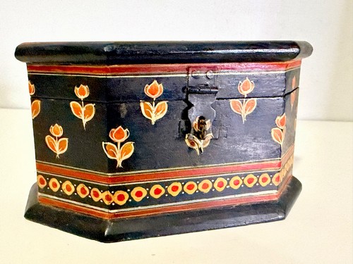 Hand painted folk art - hand,