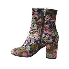 Marc Fisher Tapestry Adelyta