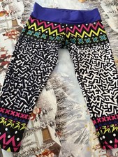 USA Pro Leggings Size 8 Yoga Running Gym Women's  1/4 Length