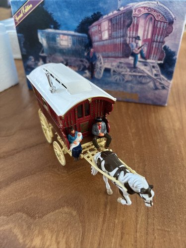 Matchbox gypsy caravan - matchbox,