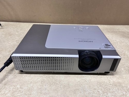 Hitachi x345 multimedia lcd - hitachi,