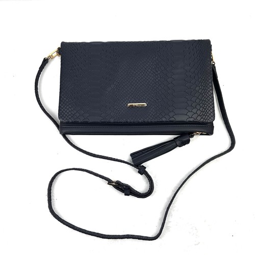 Gigi new york carly - gigi,
