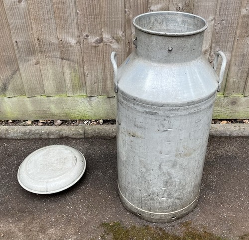 Vintage milk churn quinneys - vintage,