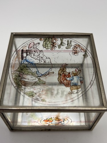 Vintage beatrix potter - beatrix, glass