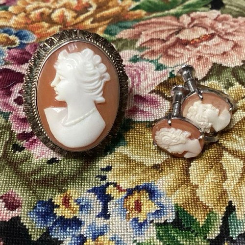 Semi antique shell cameo - antique,