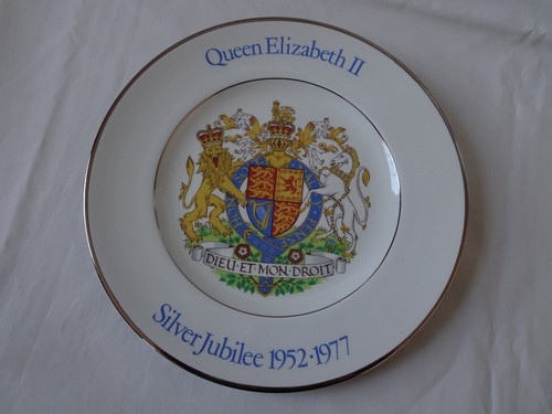 Collectors plate queen - collectors,