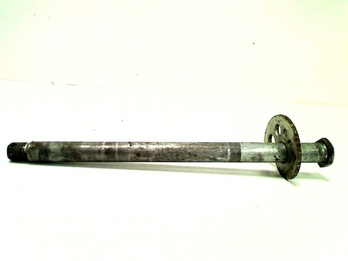 Rear axle yamaha - rear,
