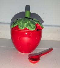 Ceramic strawberry jam pot - strawberry,