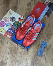 UK 10 Adidas Manchester ×