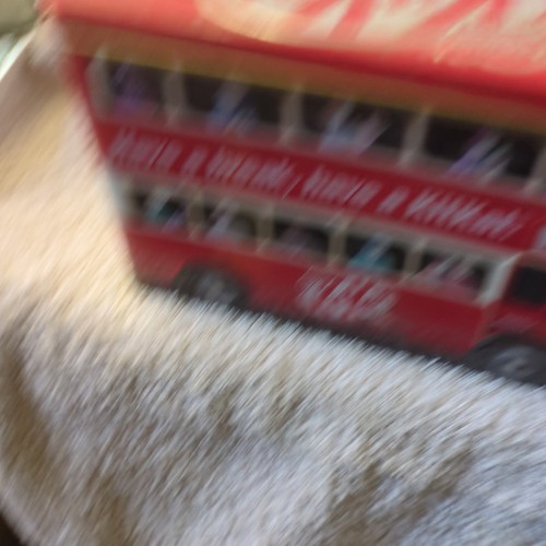 Kit kat bus tin - kit,