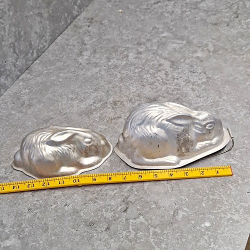 Metal hinged rabbit - 2x,