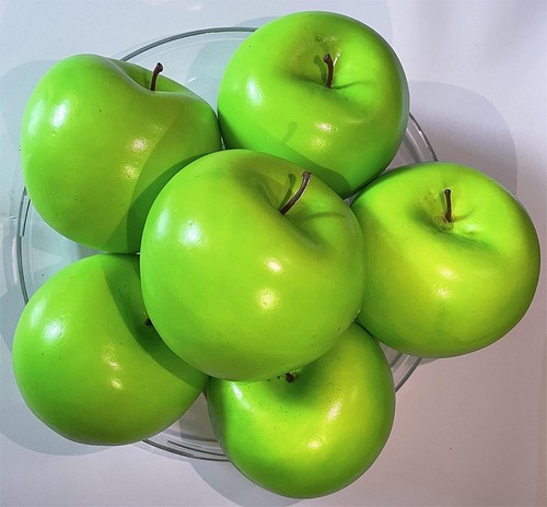 Green artificial apples - 12×,