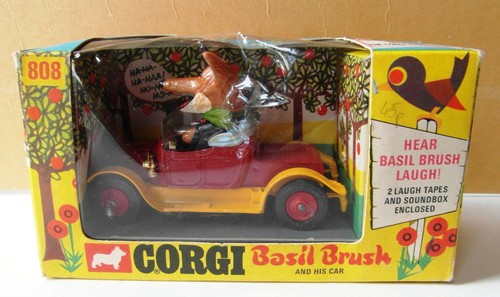 Corgi comics 808 basil - comics,