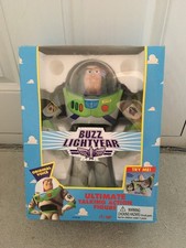 Toy Story BUzz Lightyear Ultimate Talking Action Figure 1997     No 62809