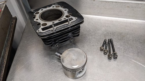 Honda xr500 engine cylinder - engine,