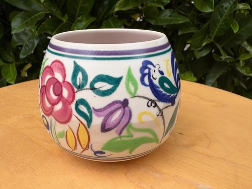 Poole pottery hand - hand, painted