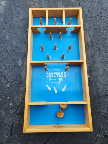 Vintage carrom skittles - vintage,