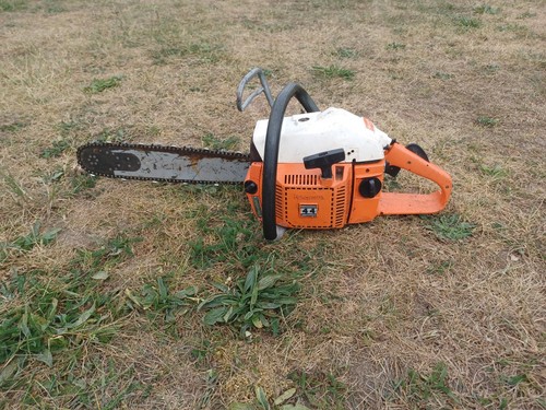 Husqvarna chainsaw with - 44,