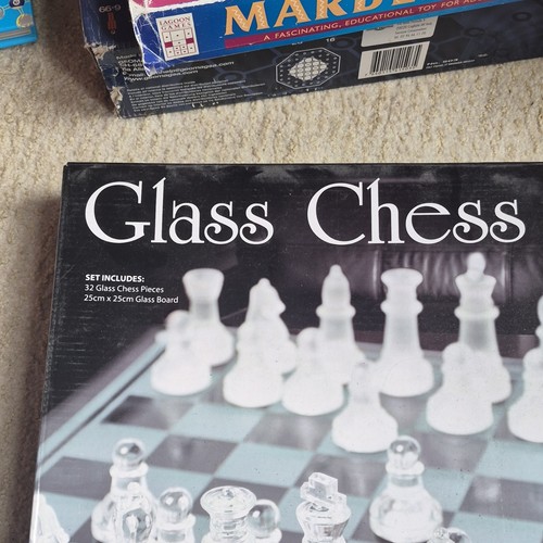 Glass chess set pieces - chess,