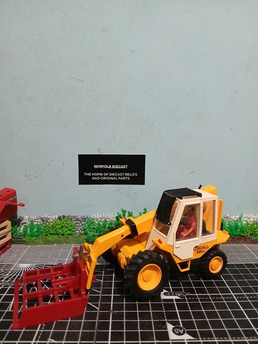 Britains farm toys ford - farm,