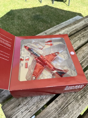 Bae hawk red - bae,