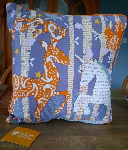 Cushion national trust - cushion,
