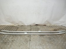 8E9860021 ROOF BARS /