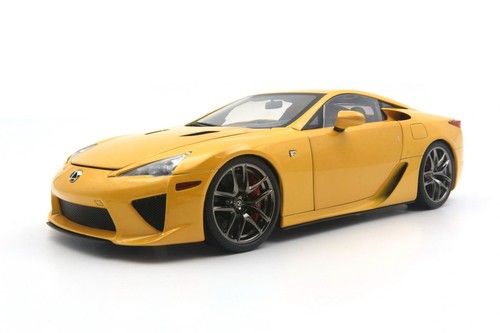 Well lexus lfa - lexus, street