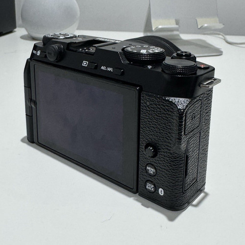 Fujifilm with lens - with,