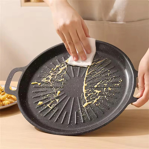 Cast iron griddle - hot, plate