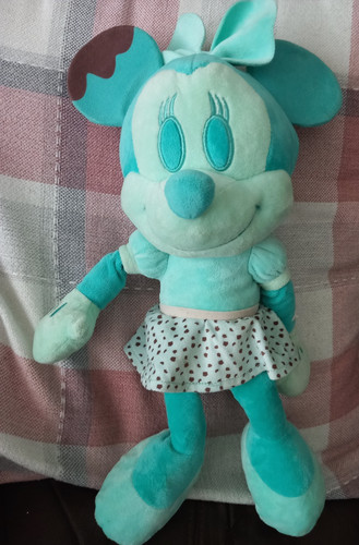 Disney plush minnie - disney,