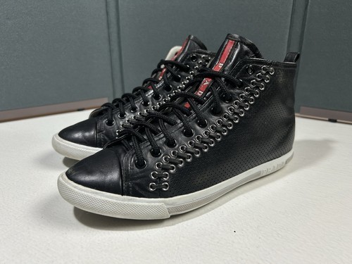 Prada womens black - prada,