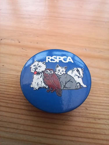 Vintage rspca badge - rspca, (a12)