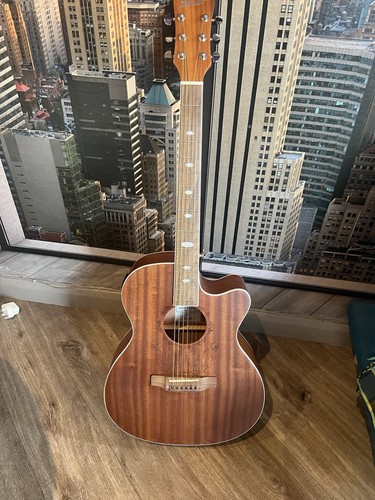 Rare lindo electric guitar - electric,