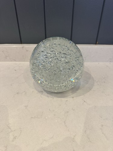 Large controlled bubble clear - bubble,
