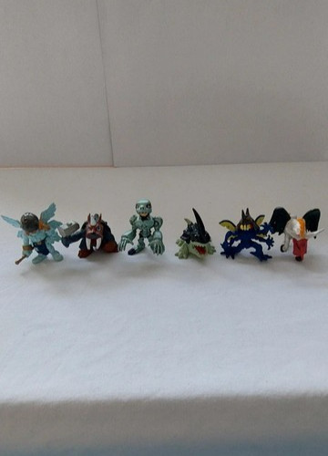 Digimon mini figures x 6 - digimon,