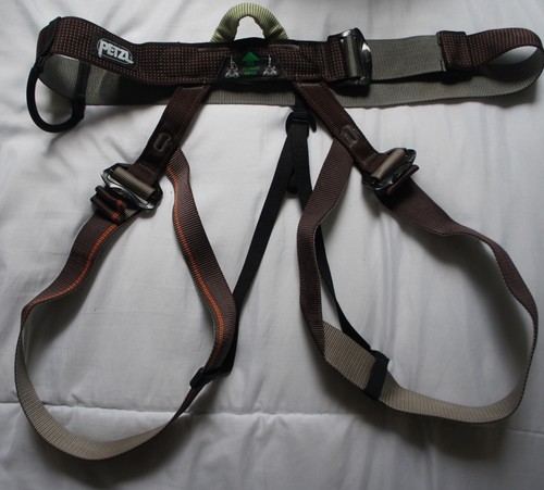 Petzl pandion harness size - pandion,