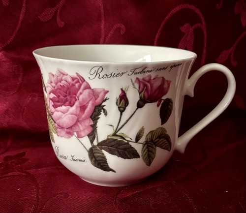 Roy kirkham redoute - roy, roses