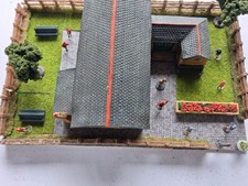 school oo gauge @ playground