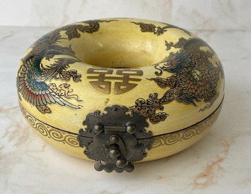 Vintage oriental wooden - oriental,
